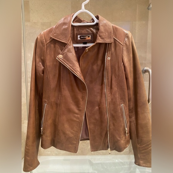 Danier Lady Leather Jacket - Picture 1 of 5